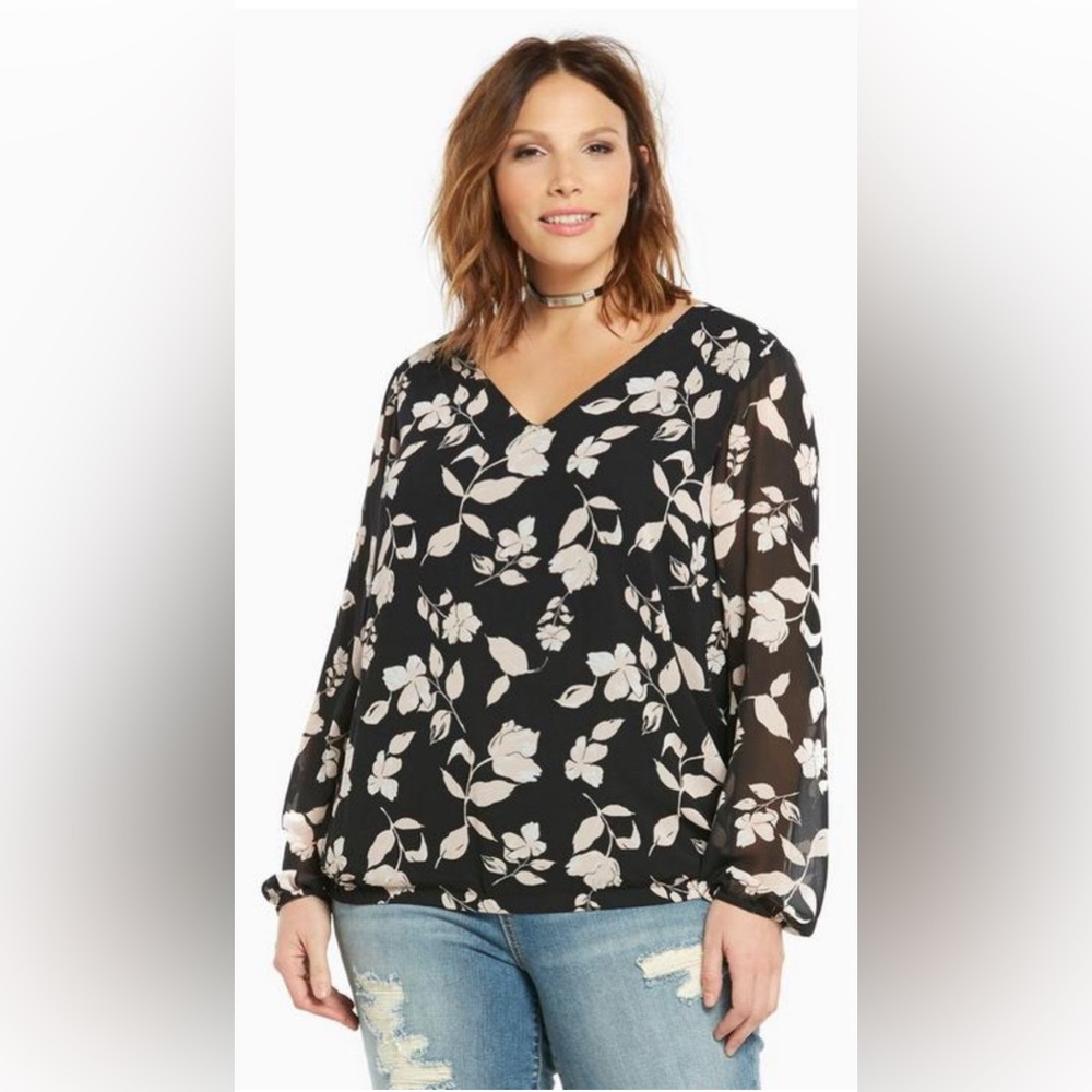 TORRID Black Floral Print Crossback Banded Bottom Top Size 2X